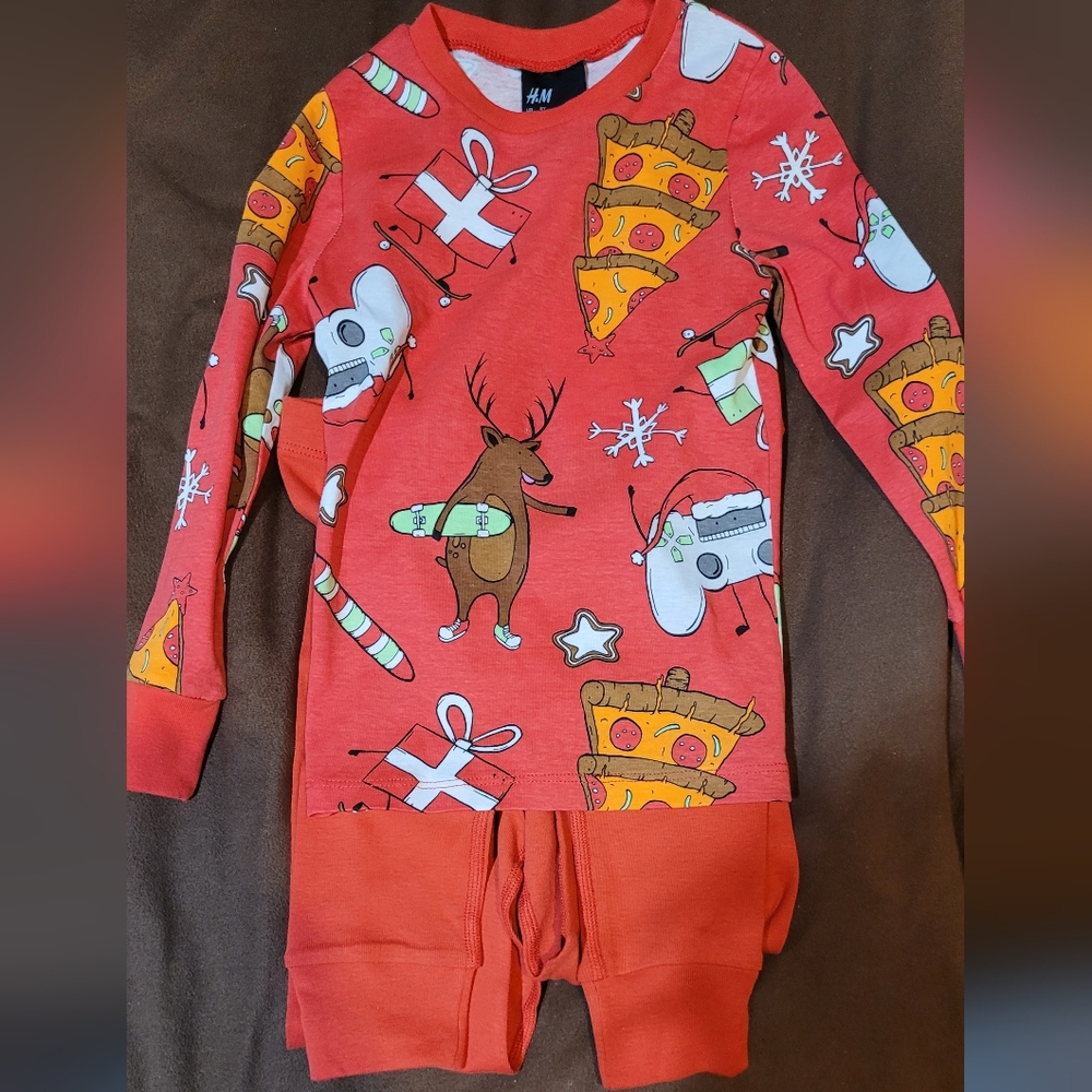 🎉5/$20 NWT H&M Red Pizza Reindeer Video Games Christmas Boy Pajama Set